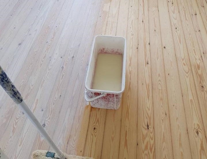 Sådan forbereder du dig inden efterbehandling af dit gulv