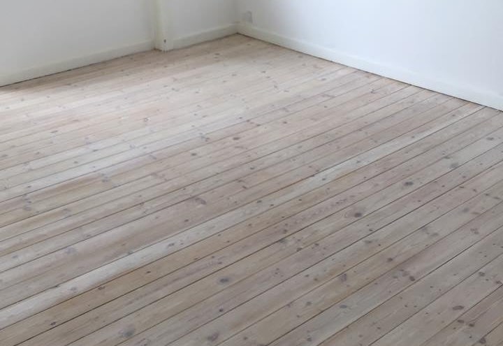 Skal dit trægulv have naturolie eller hvid olie?